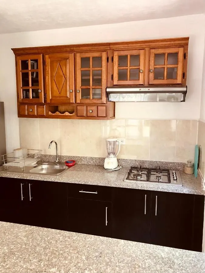 Bonita Casa Vacacional. Punto Medio Entre Ciudad Y Playa Apartment Merida